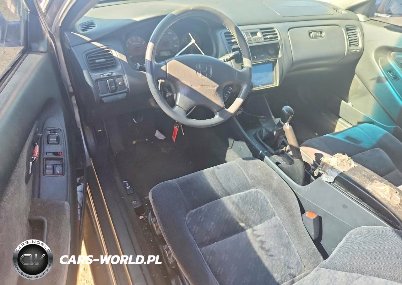 2001 Honda Accord Lx VIN:1HGCG31401A010763 - 8