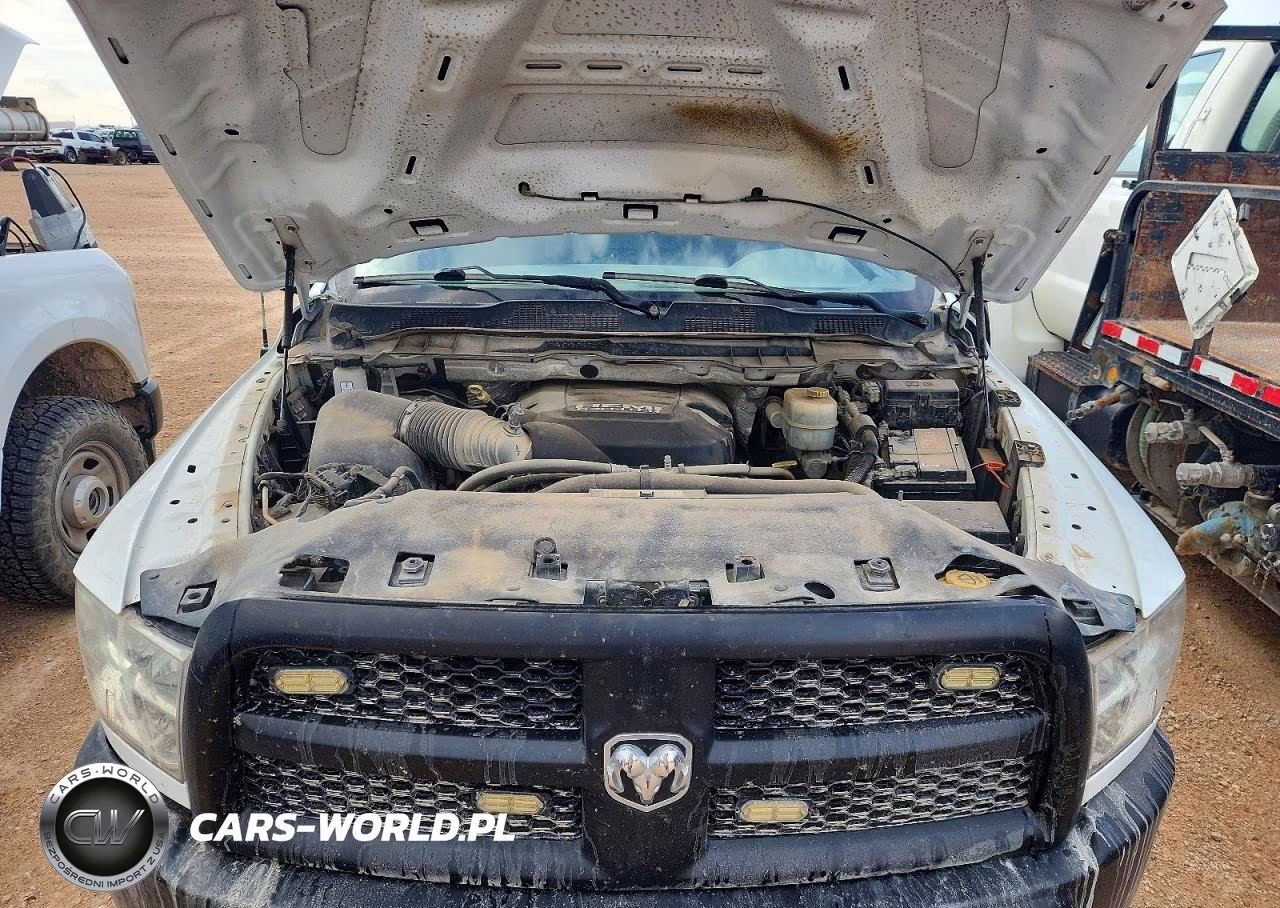 2017 Ram 3500 VIN:3C7WRTCJ8HG678155 - 11