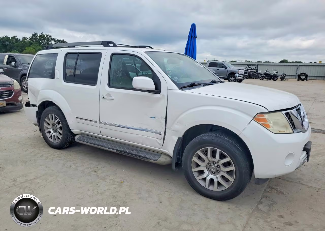 2011 Nissan Pathfinder S VIN:5N1AR1NB0BC602386 - 4