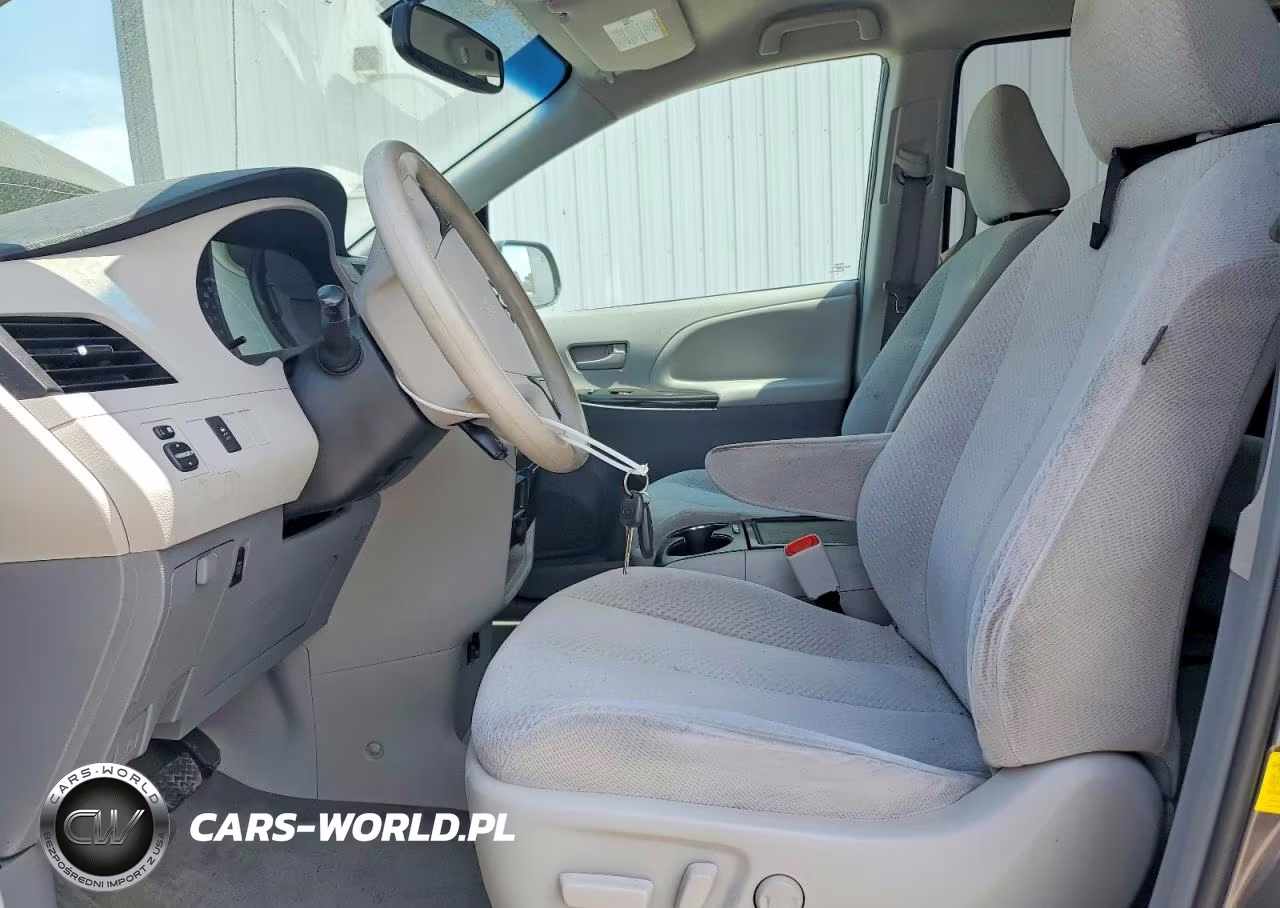 2012 Toyota Sienna Le VIN:5TDKK3DC6CS253480 - 7