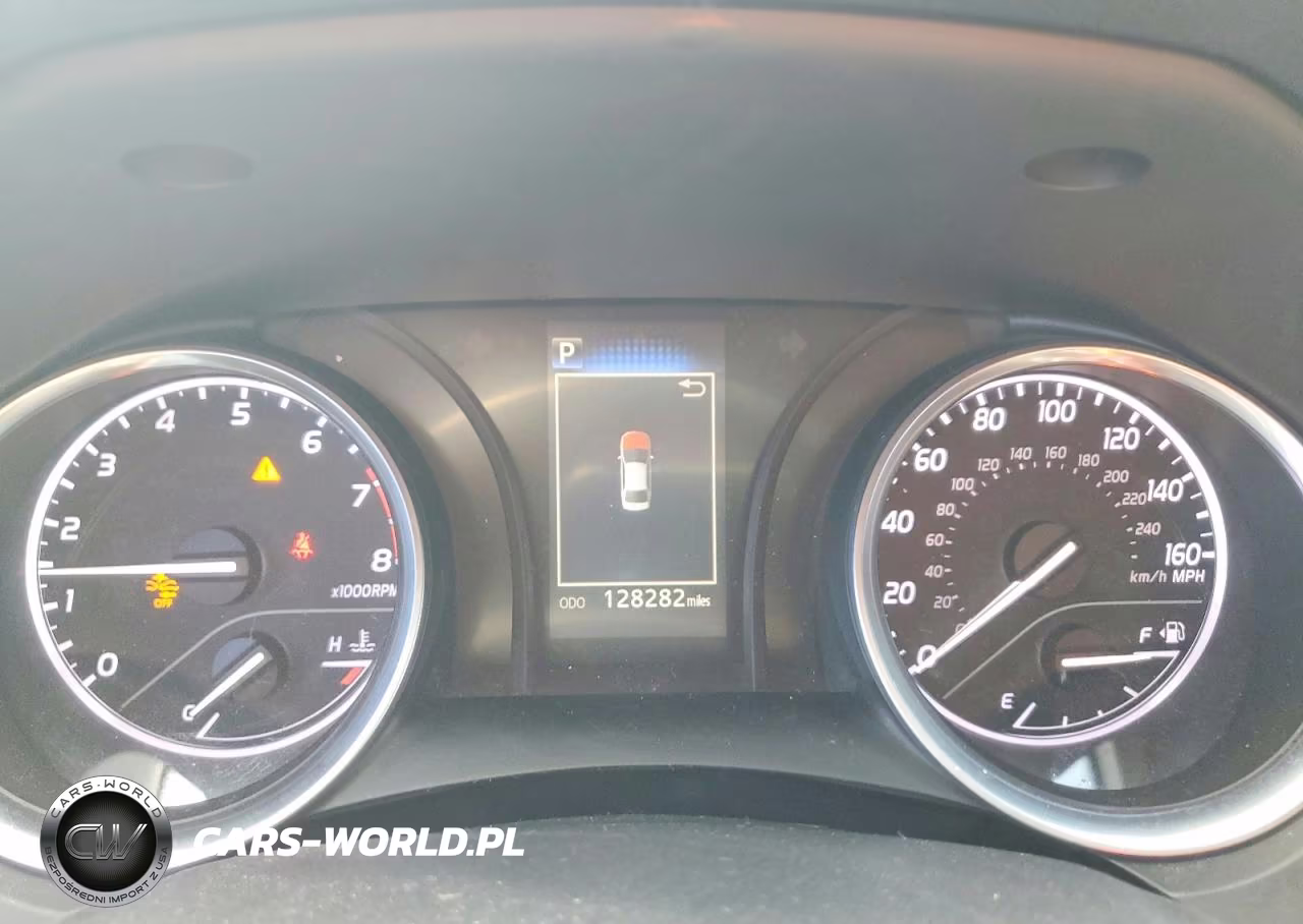 2018 Toyota Camry Se VIN:4T1B11HK6JU022625 - 9