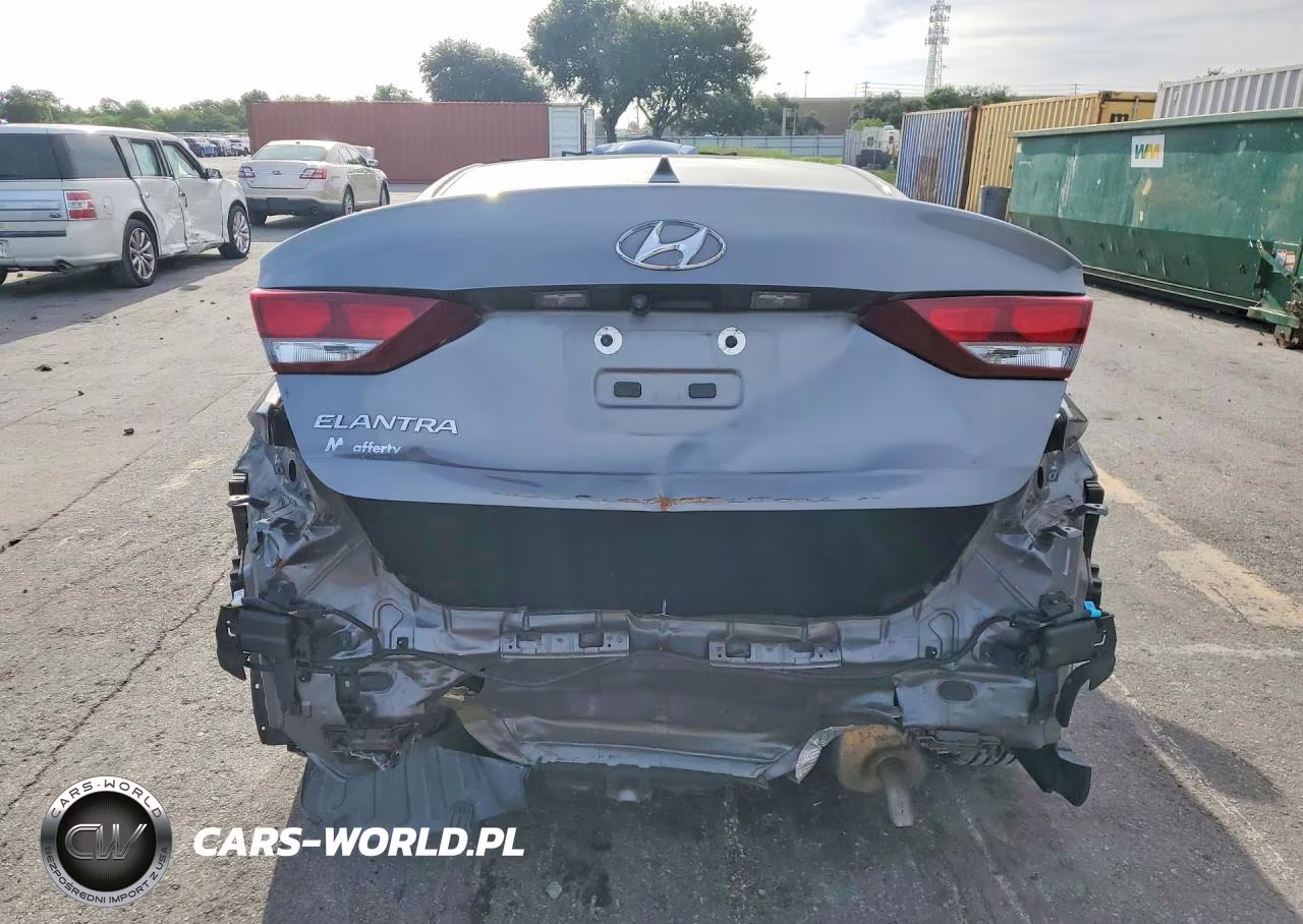 2018 Hyundai Elantra Sel VIN:5NPD84LF0JH322949 - 6