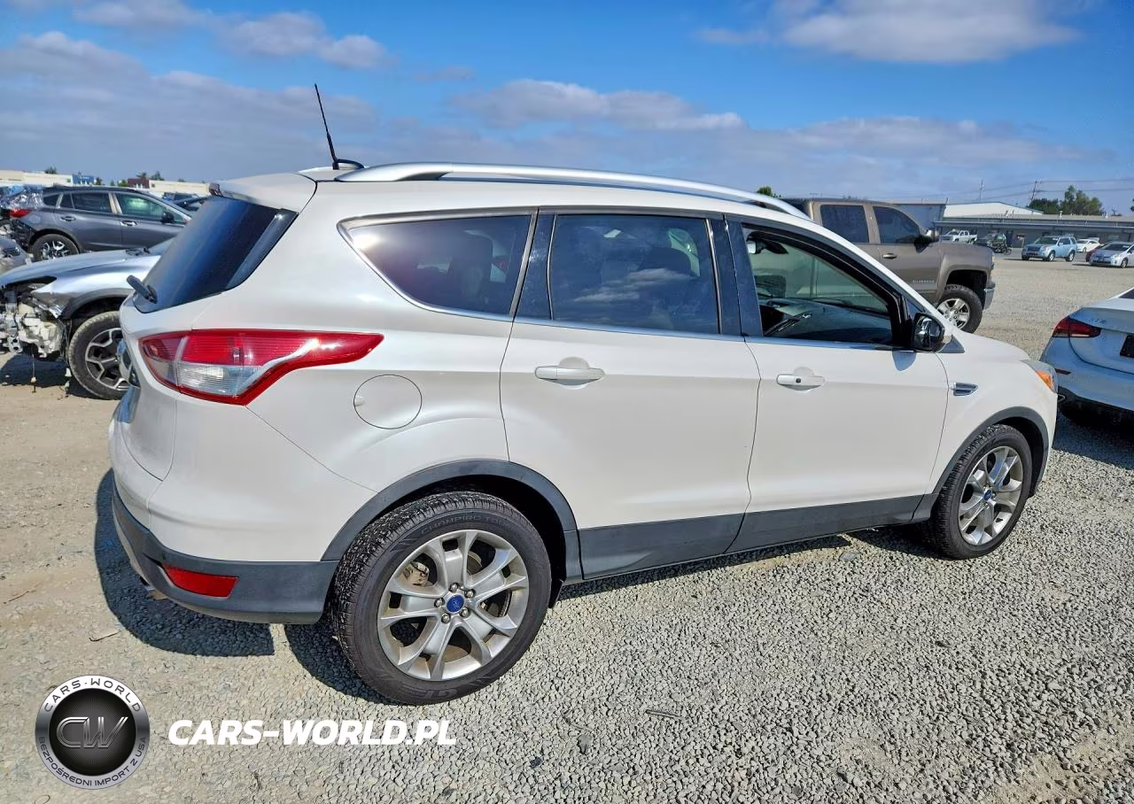 2015 Ford Escape Titanium VIN:1FMCU0J95FUA62845 - 3