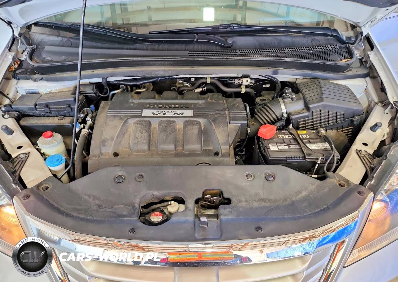 2008 Honda Odyssey Touring VIN:5FNRL38848B010165 - 12