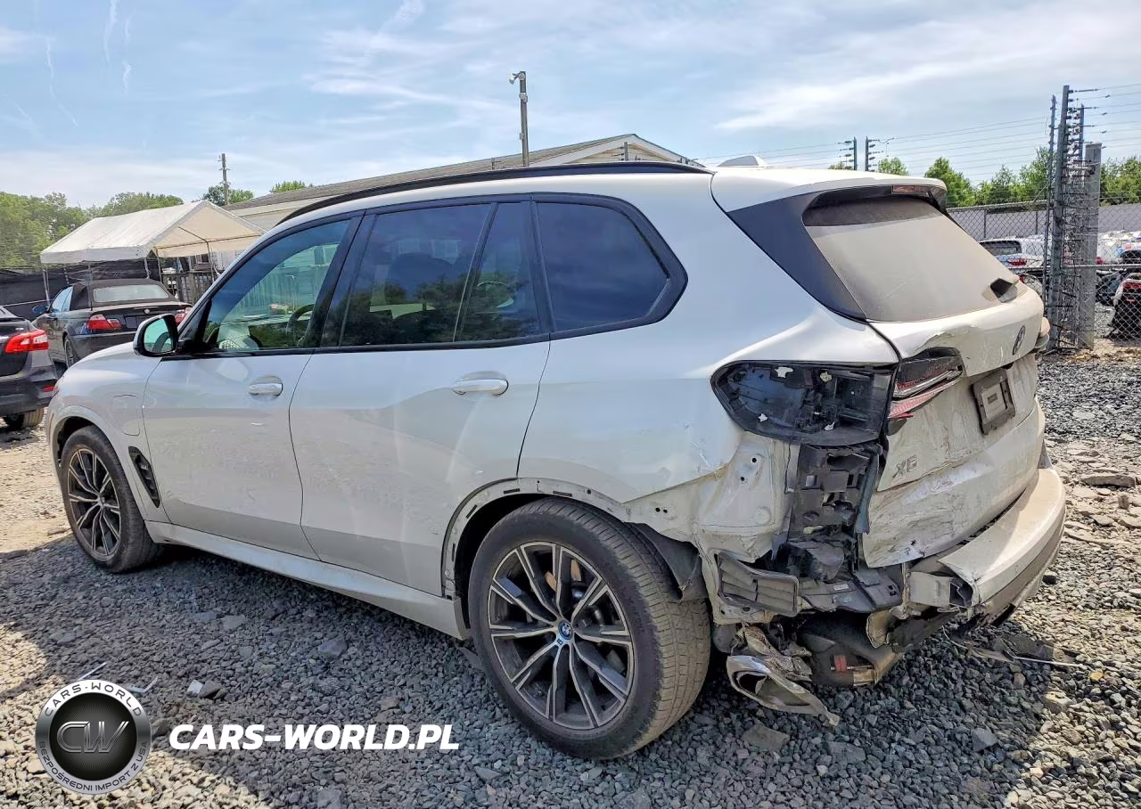 2024 BMW X5 xDrive50E VIN:5UX43EU05R9U15631 - 2