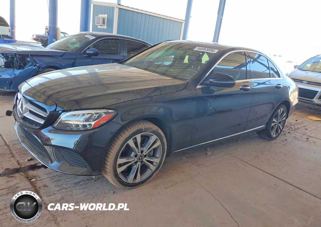 2019 Mercedes-Benz C 300 4Matic – zdjęcie 1 z 12