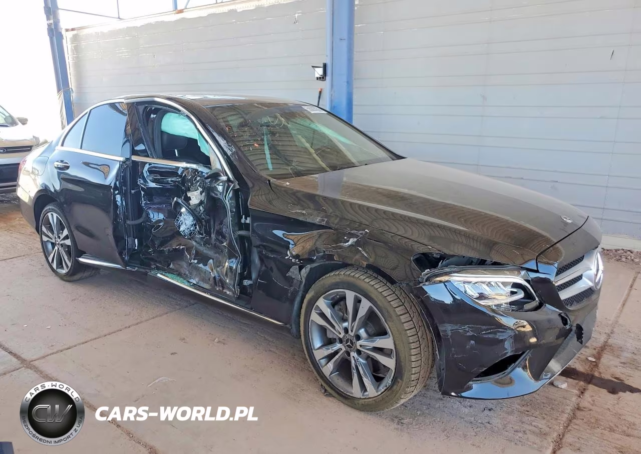 2019 Mercedes-Benz C 300 4Matic VIN:55SWF8EB0KU309018 - 4