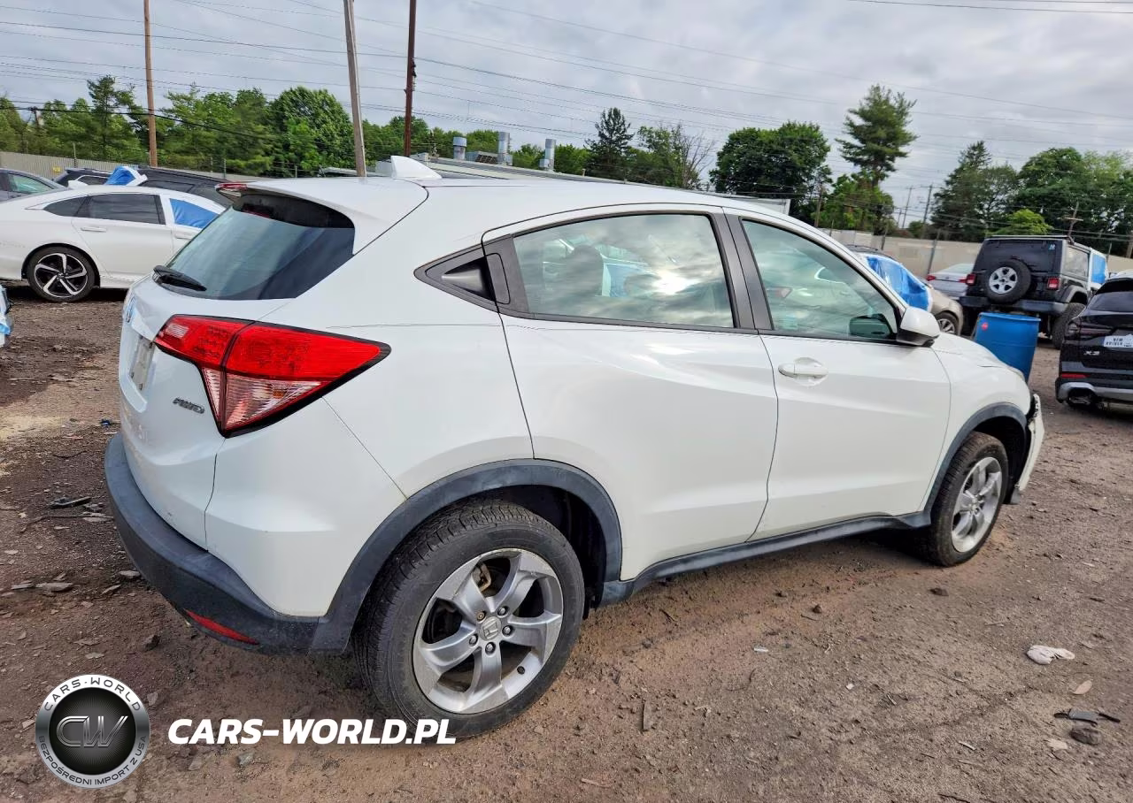 2017 Honda Hr-V Lx VIN:3CZRU6H30HM721645 - 3