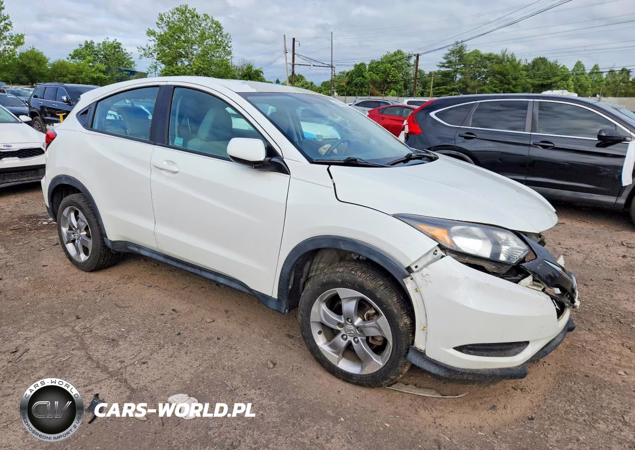2017 Honda Hr-V Lx VIN:3CZRU6H30HM721645 - 4