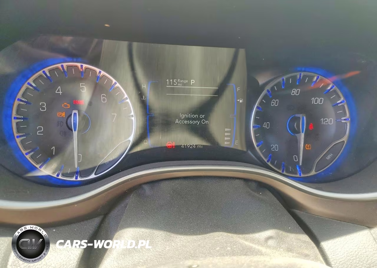 2022 Chrysler Voyager Lx VIN:2C4RC1CGXNR204931 - 9