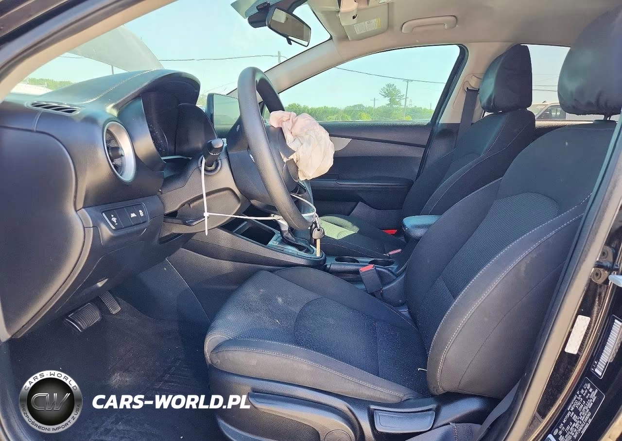 2020 Kia Forte Lxs VIN:3KPF24ADXLE168060 - 7
