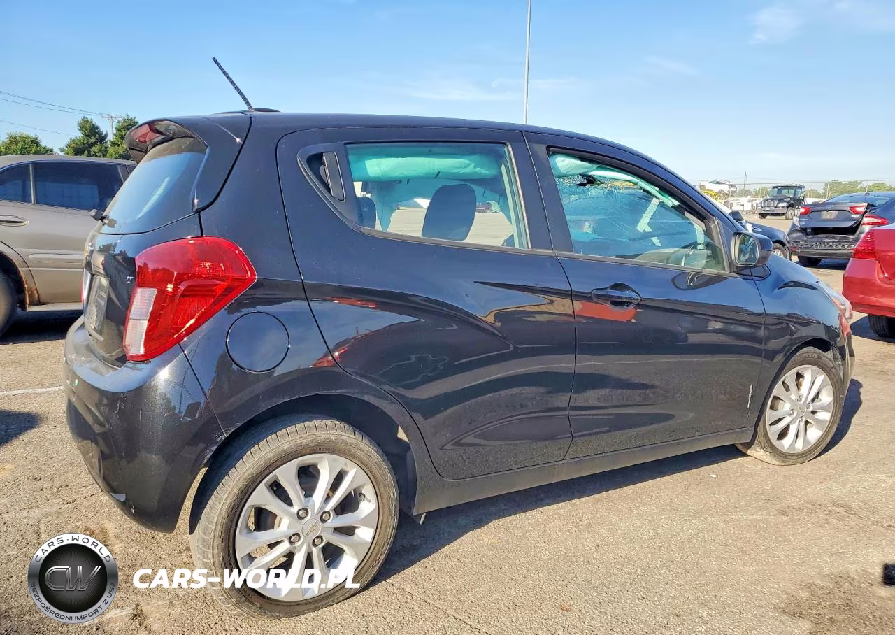 2020 Chevrolet Spark 1Lt VIN:KL8CD6SA0LC449863 - 3