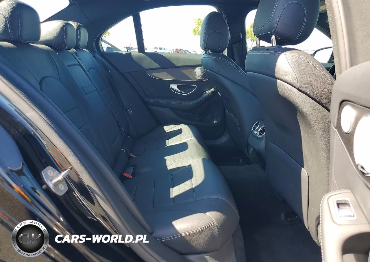 2019 Mercedes-Benz C 300 VIN:55SWF8DB7KU322320 - 10
