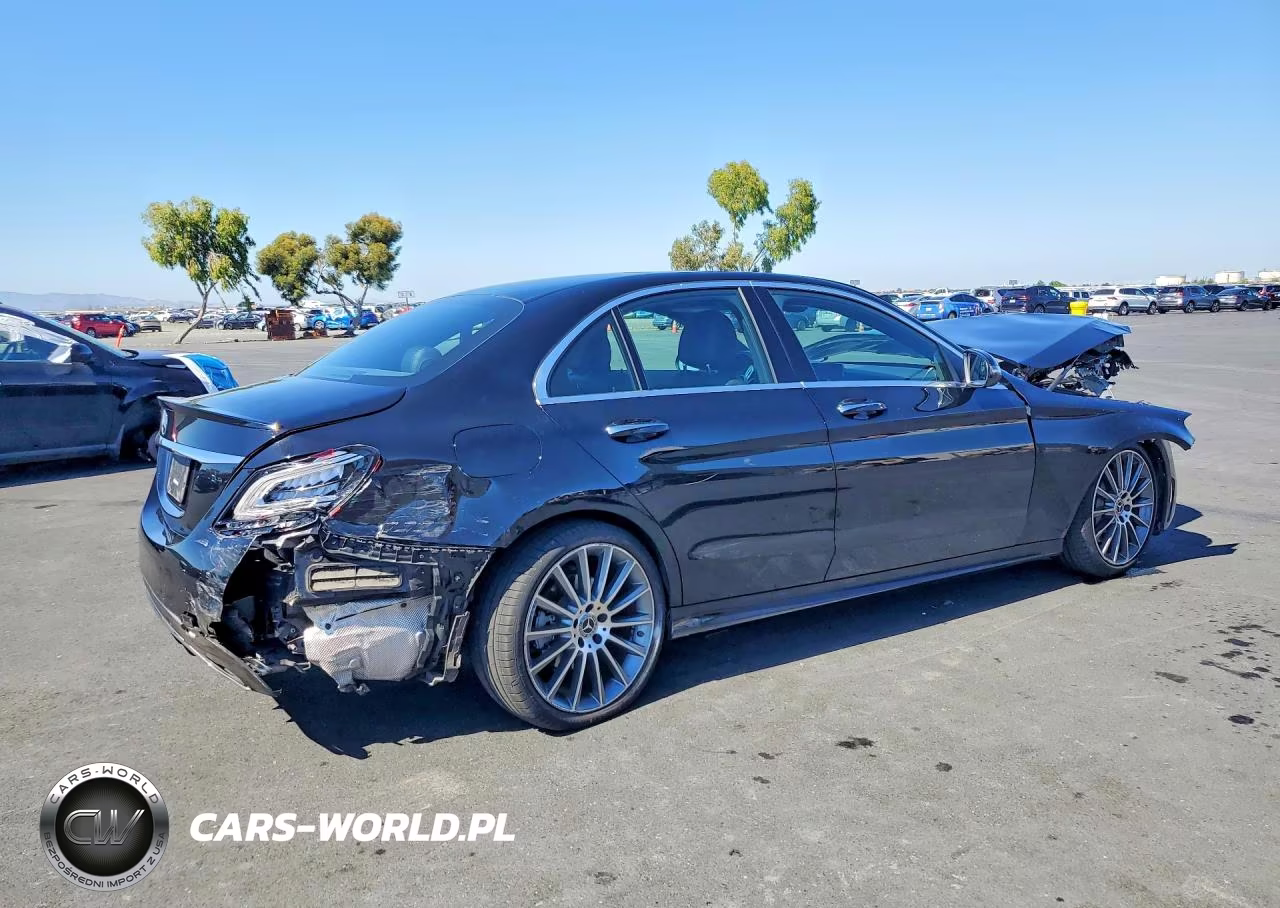 2019 Mercedes-Benz C 300 VIN:55SWF8DB7KU322320 - 3