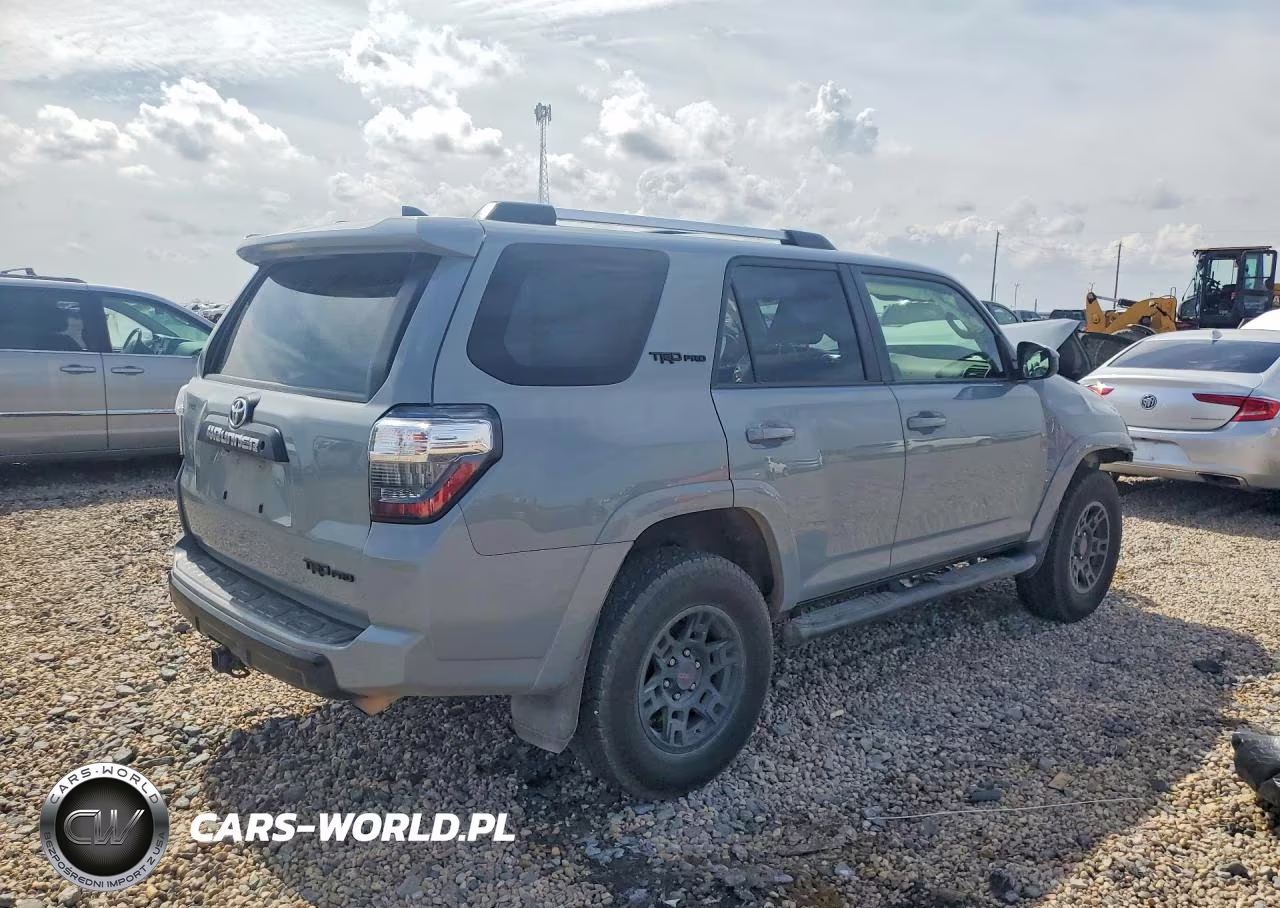 2017 Toyota 4Runner Trd Pro VIN:JTEBU5JR9H5432099 - 3