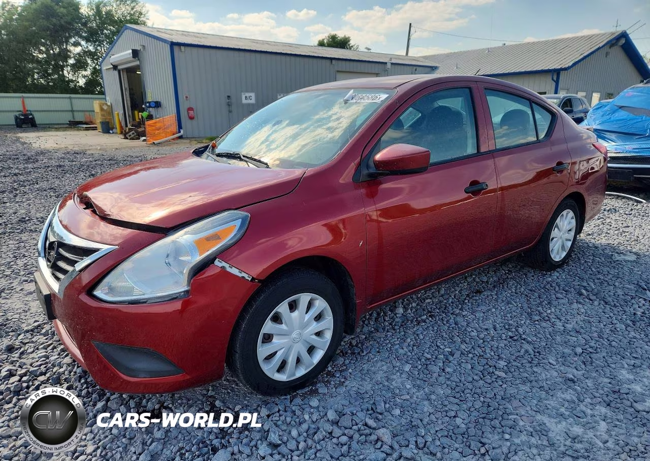 2017 Nissan Versa 1.6 S Plus – zdjęcie 1 z 12