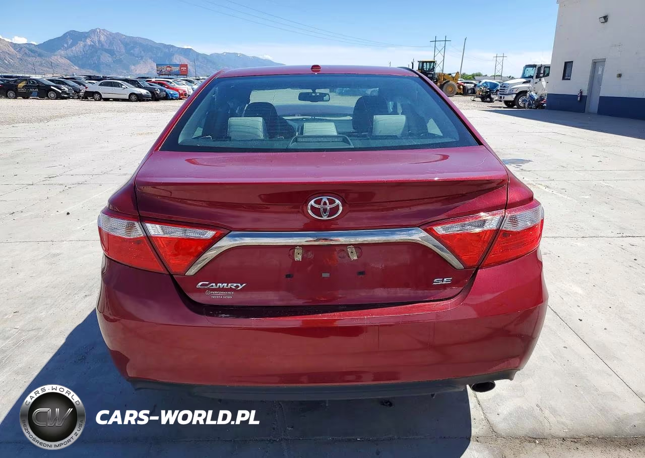 2015 Toyota Camry Se VIN:4T1BF1FK5FU904218 - 6