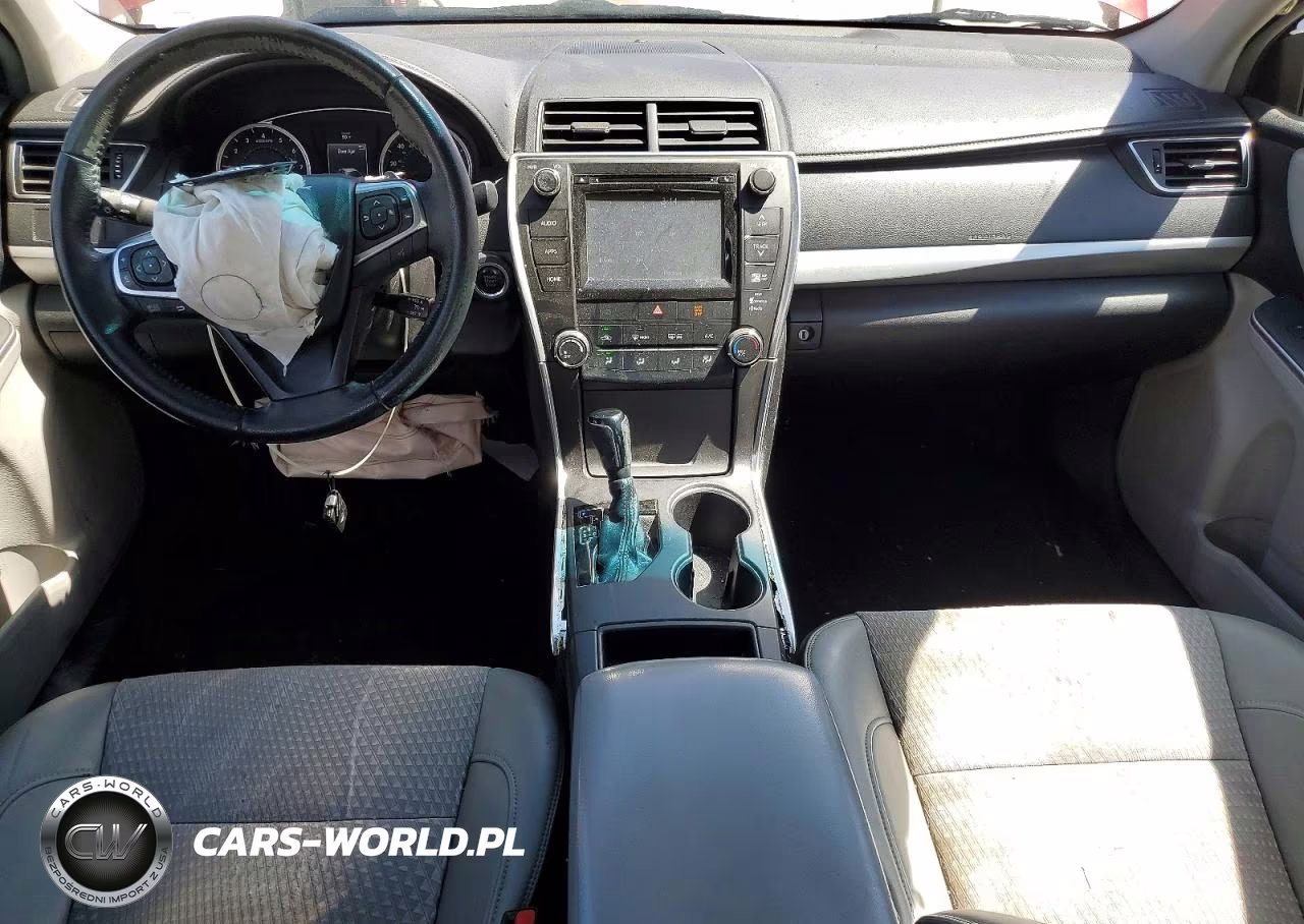 2015 Toyota Camry Se VIN:4T1BF1FK5FU904218 - 8