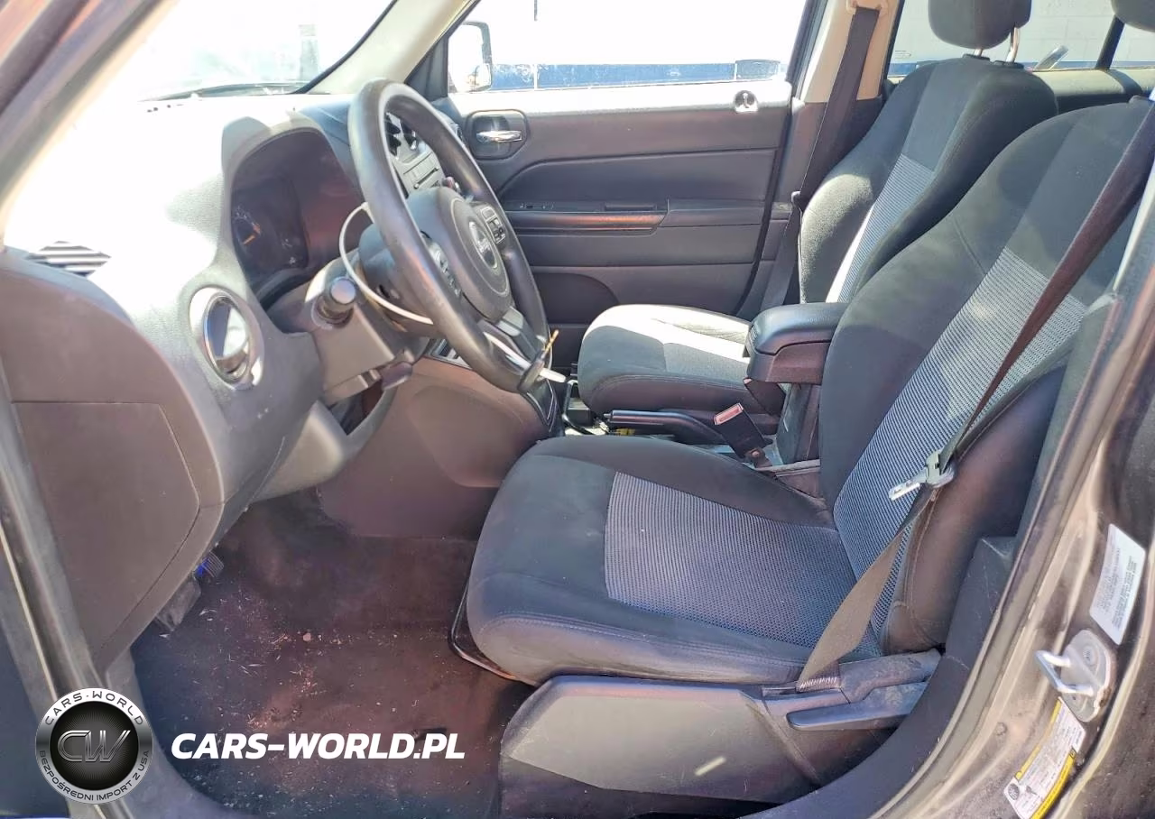 2016 Jeep Patriot Sport VIN:1C4NJRBB4GD512305 - 7