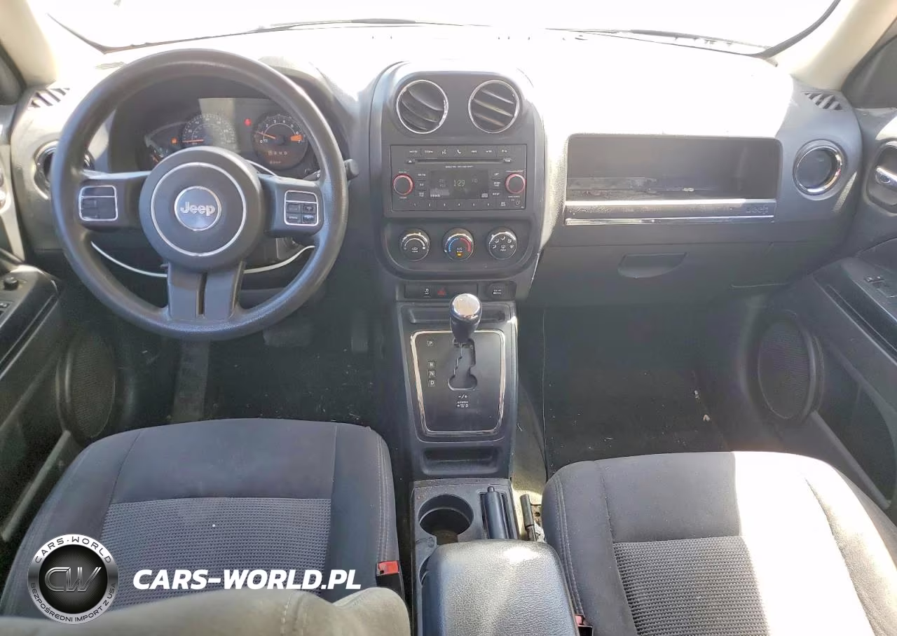 2016 Jeep Patriot Sport VIN:1C4NJRBB4GD512305 - 8
