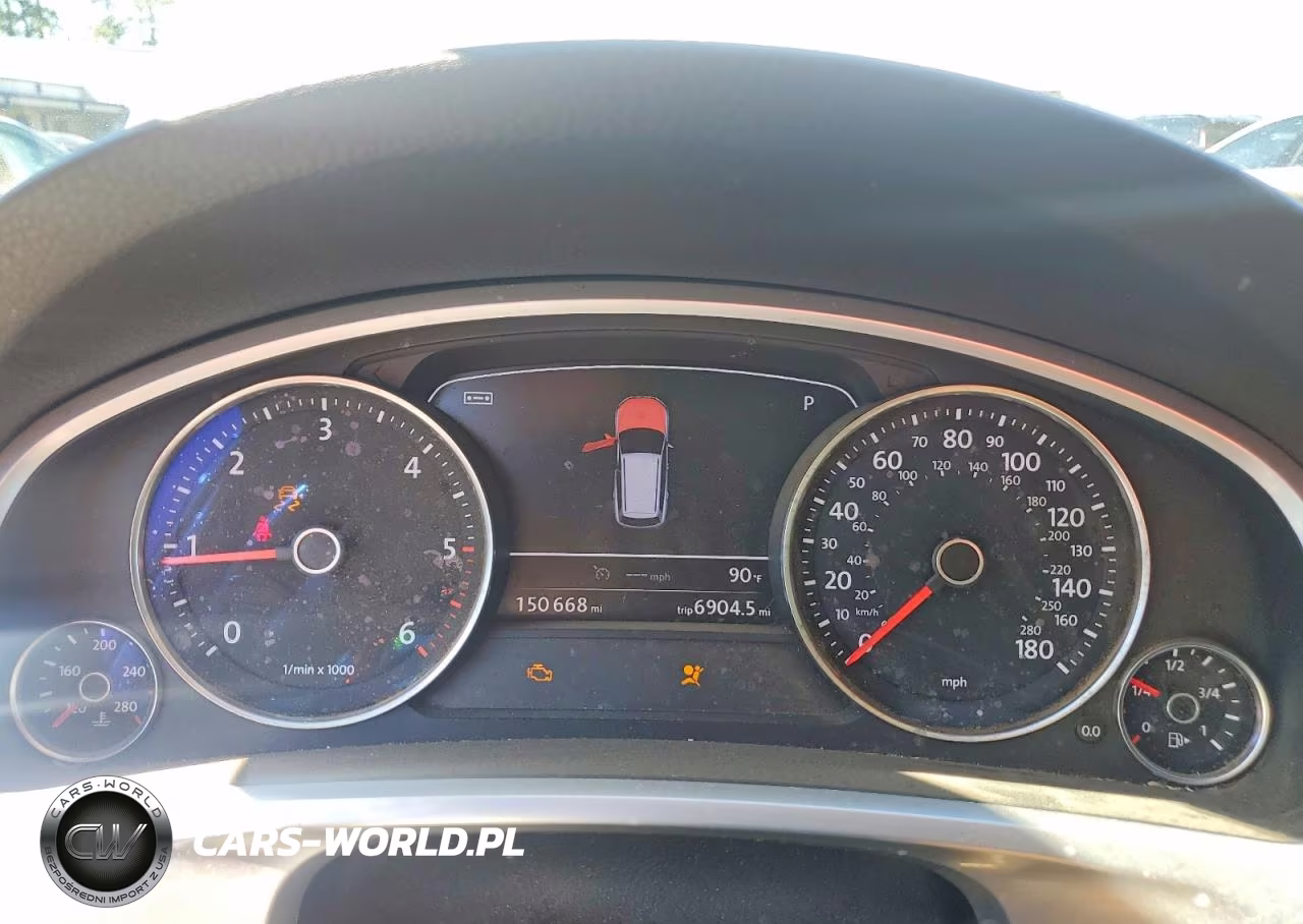 2013 Volkswagen Touareg V6 Tdi VIN:WVGEP9BP8DD004890 - 9