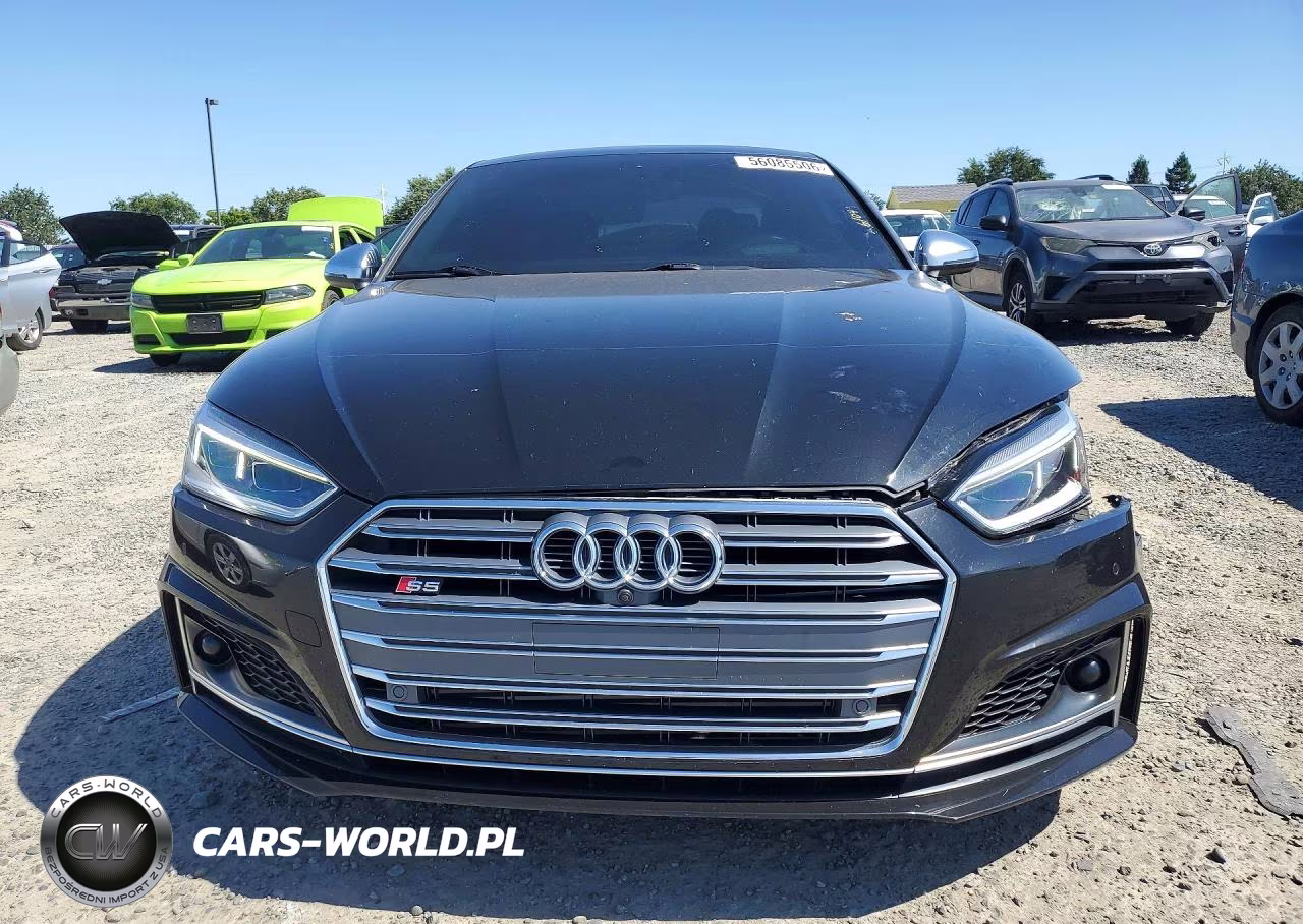 2018 Audi S5 Prestige VIN:WAUR4AF59JA079620 - 5