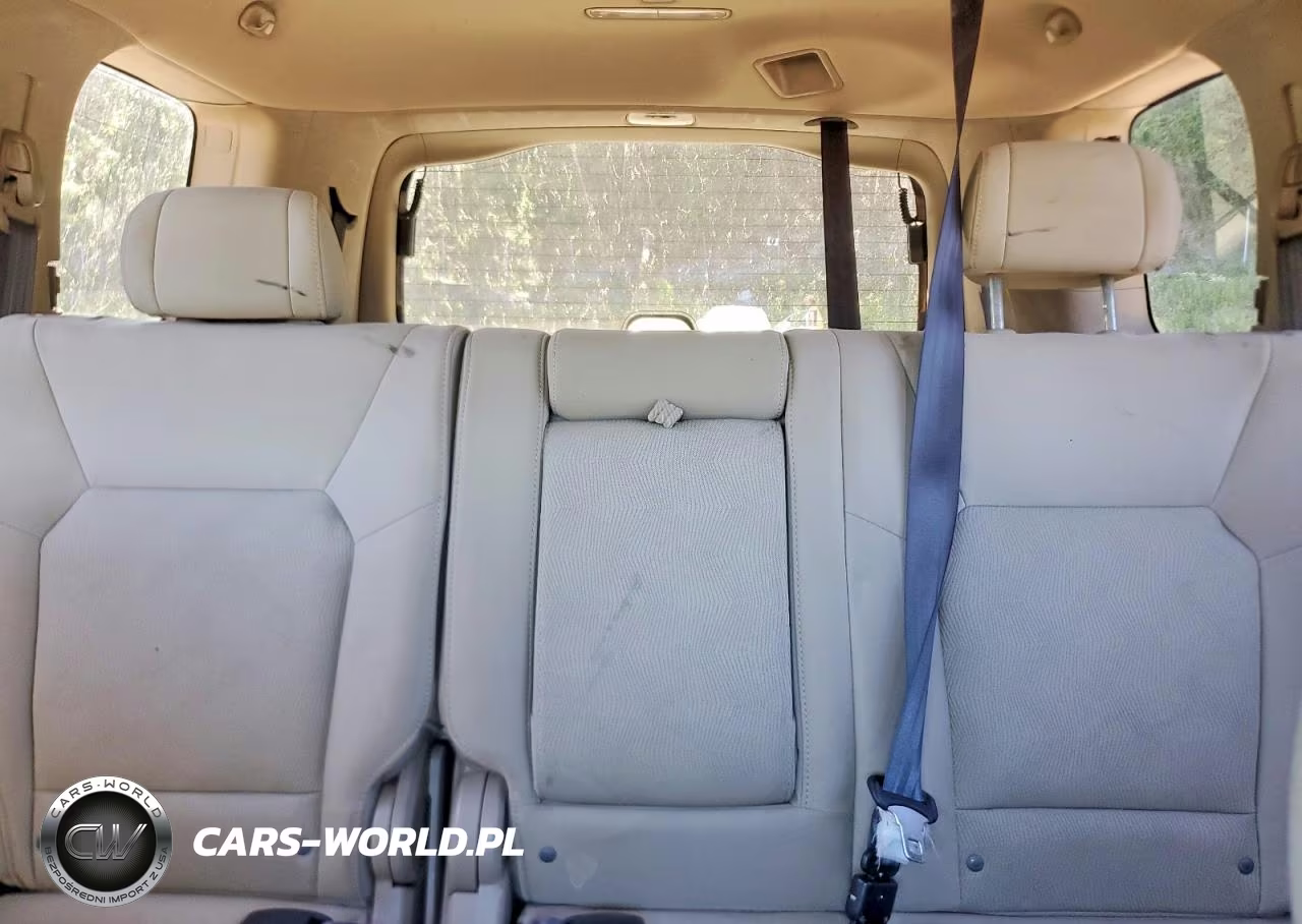 2010 Honda Pilot Lx VIN:5FNYF4H26AB006113 - 10