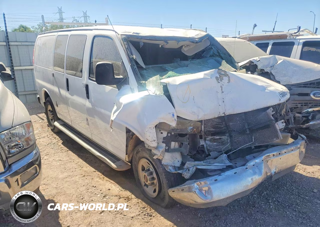 2017 GMC Savana G2500 VIN:1GTW7AFF8H1913103 - 4