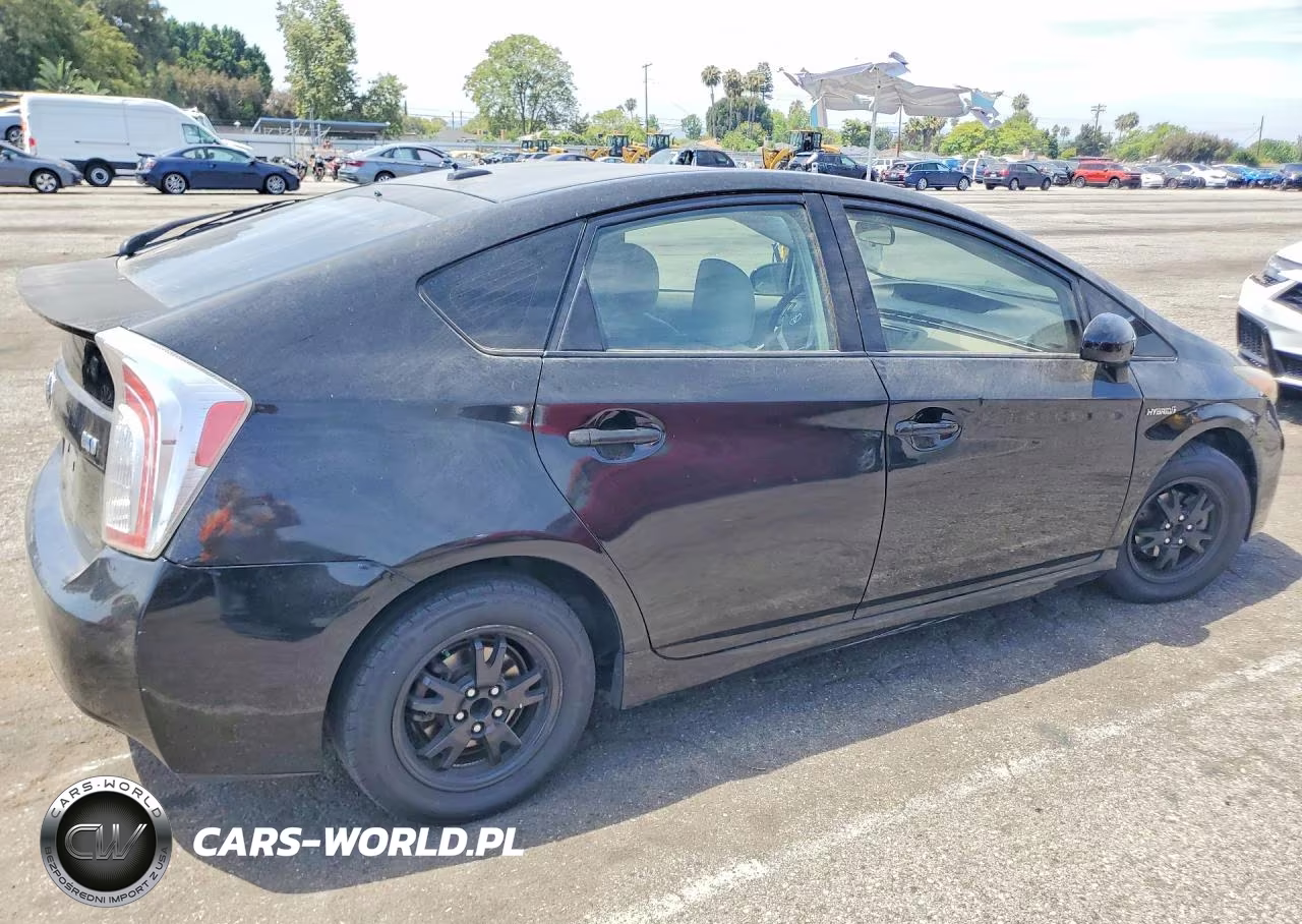 2012 Toyota Prius VIN:JTDKN3DU3C5494158 - 3