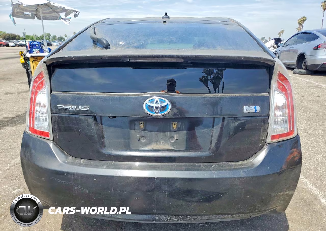 2012 Toyota Prius VIN:JTDKN3DU3C5494158 - 6