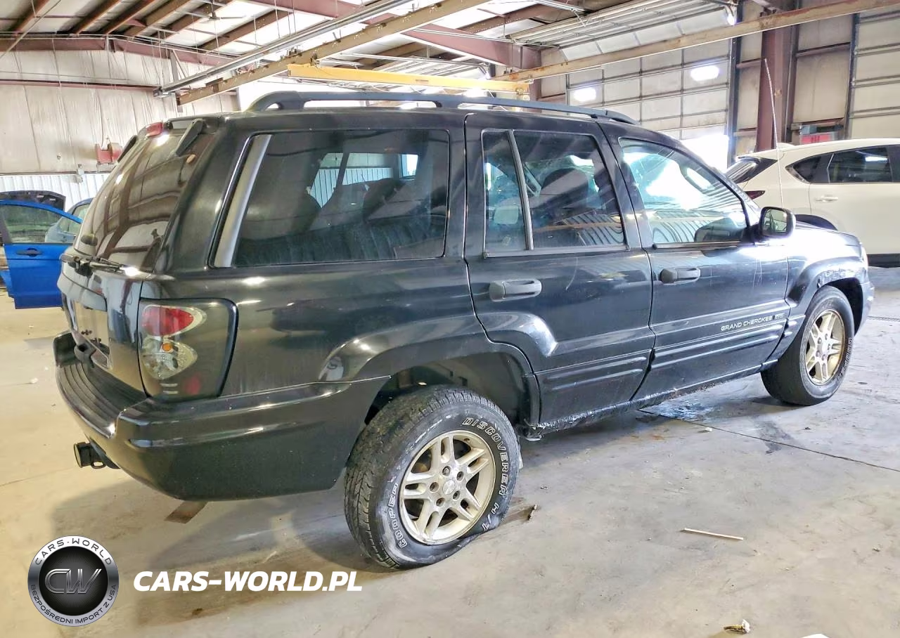 2004 Jeep Grand Cherokee Laredo VIN:1J4GW48S14C323126 - 3