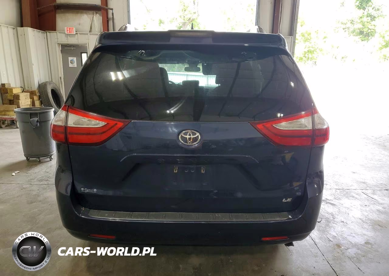 2018 Toyota Sienna Le VIN:5TDKZ3DC7JS956725 - 6
