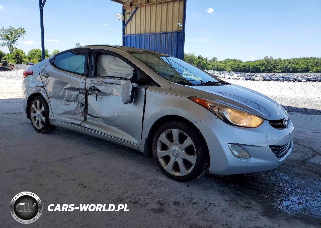2012 Hyundai Elantra Limited VIN:KMHDH4AE9CU304979 - 4