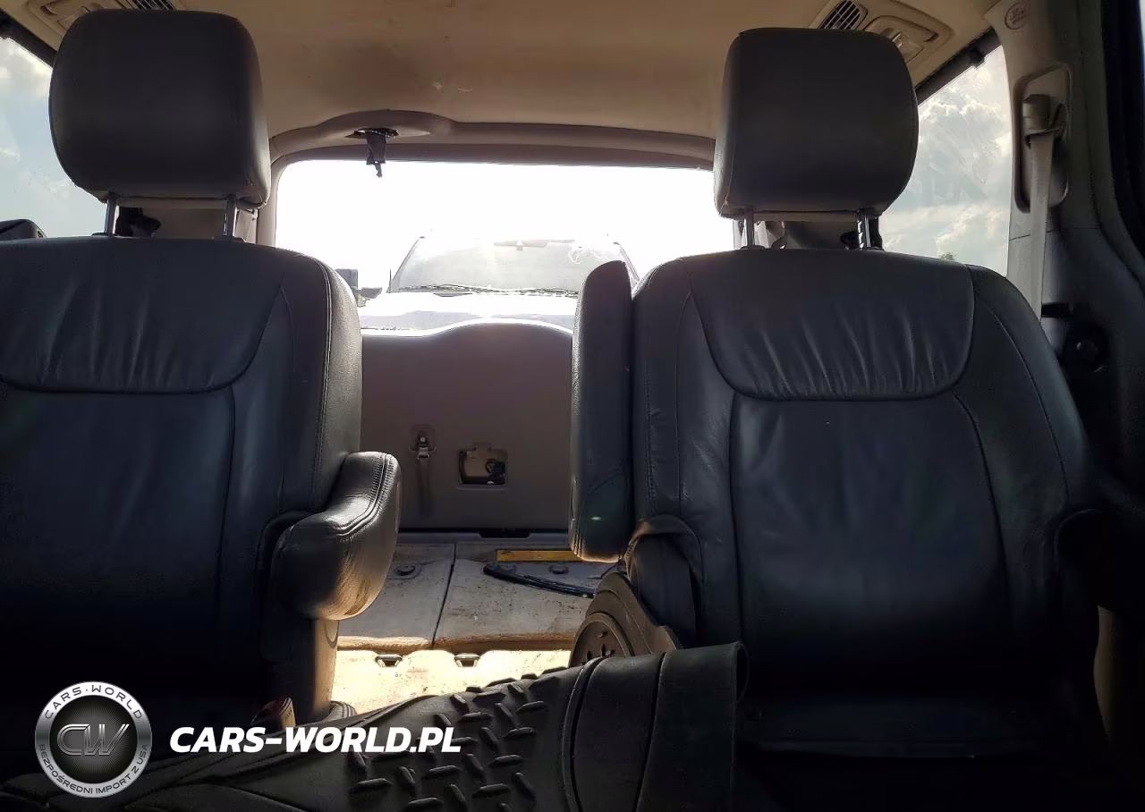 2010 Toyota Sienna Xle VIN:5TDYK4CC0AS329662 - 10