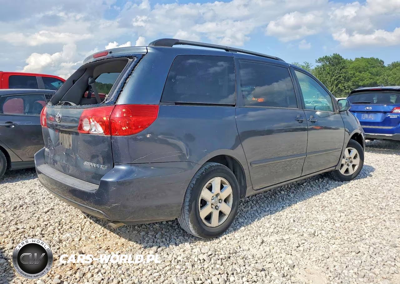 2010 Toyota Sienna Xle VIN:5TDYK4CC0AS329662 - 3