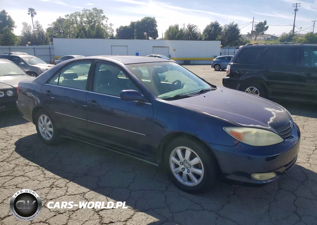 2003 Toyota Camry Xle V6 VIN:JTDBF30K830150419 - 4