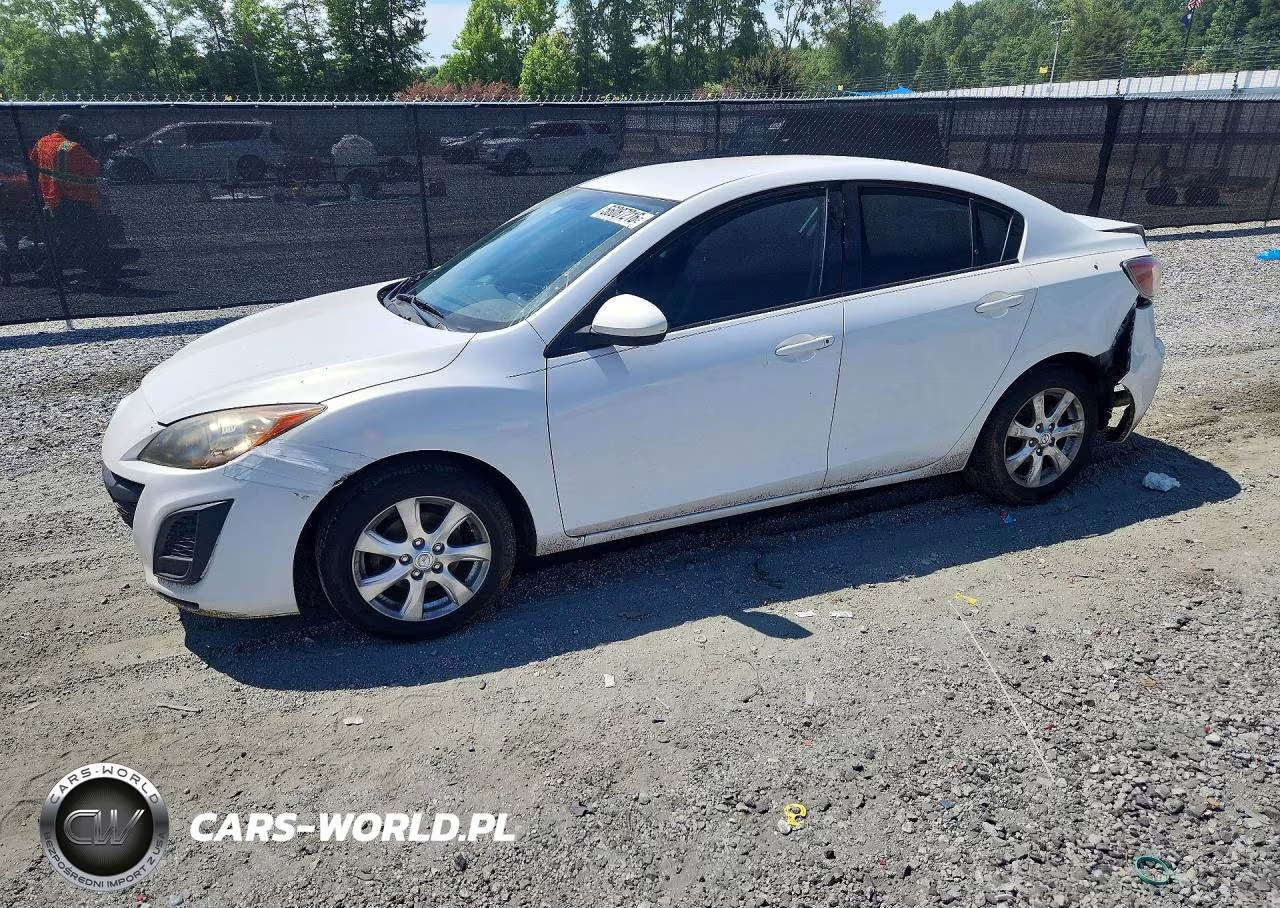 2010 Mazda 3 I