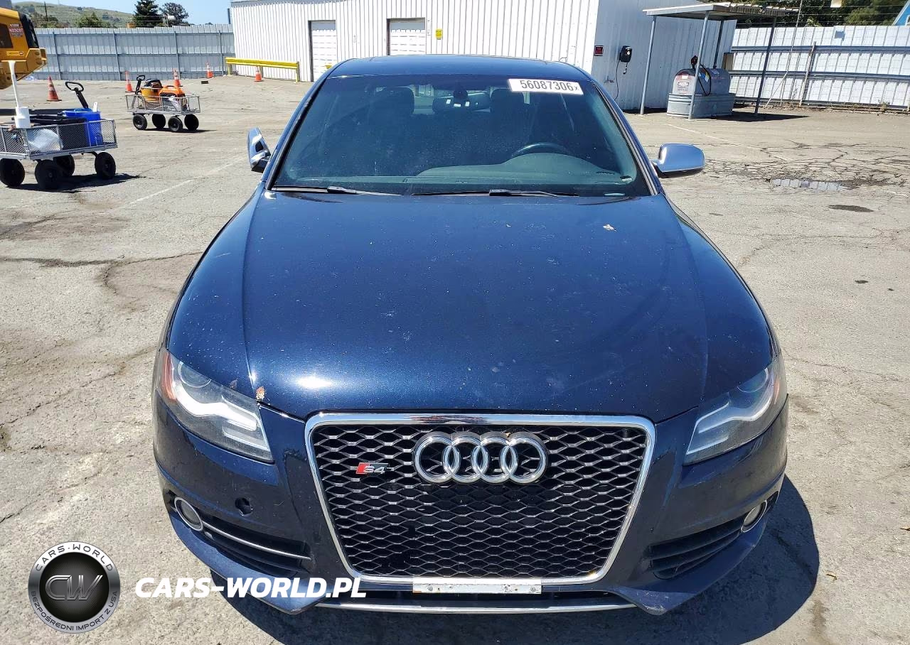 2011 Audi S4 Prestige VIN:WAUKGBFL1BA121034 - 5