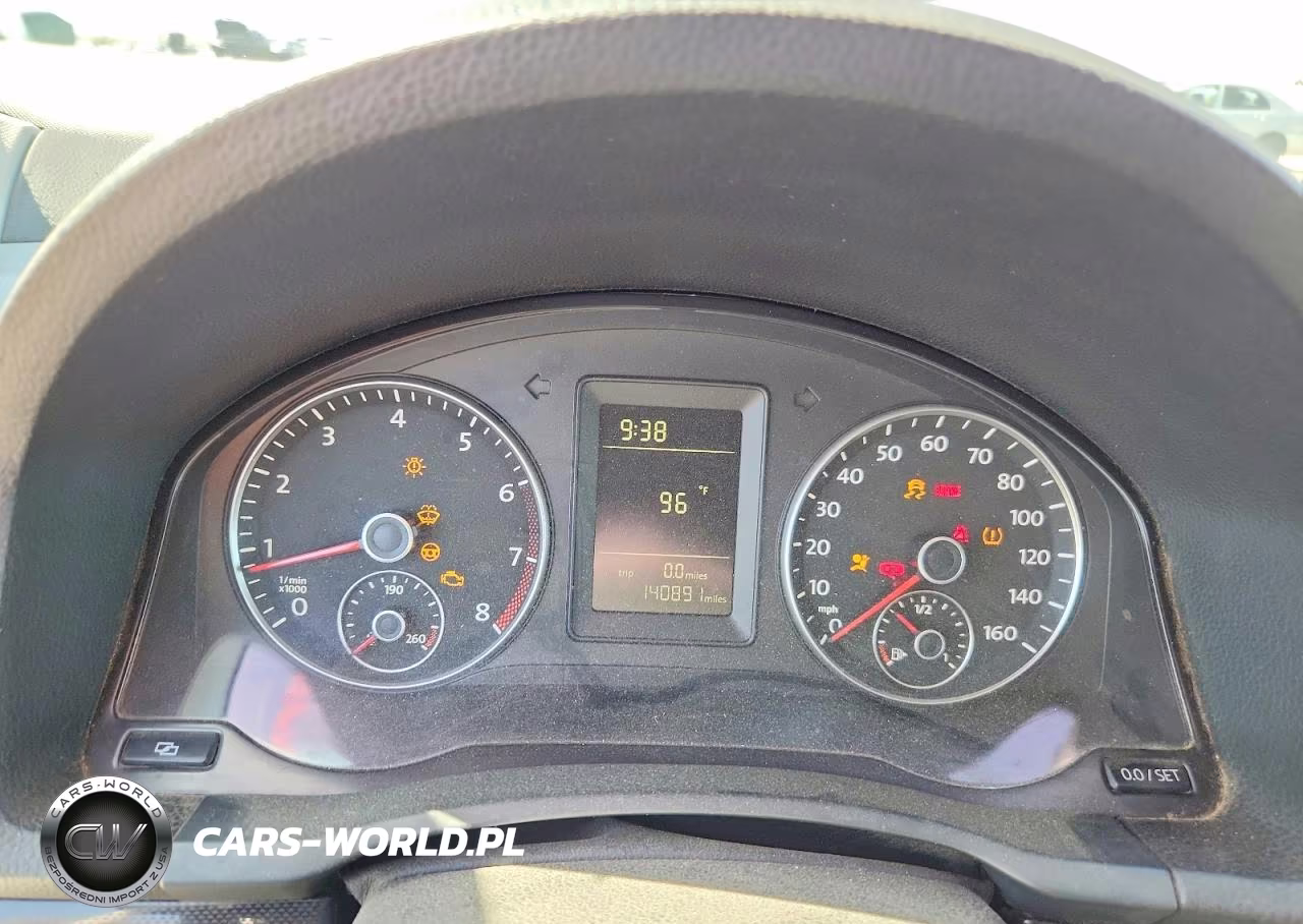 2010 Volkswagen Jetta S VIN:3VWJX7AJ9AM079955 - 9