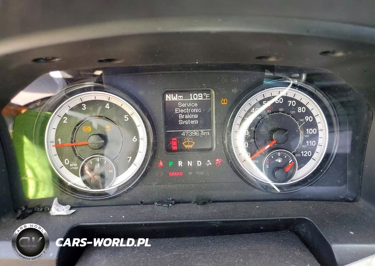 2021 Ram 1500 Classic Tradesman VIN:1C6RR7FG1MS525693 - 9