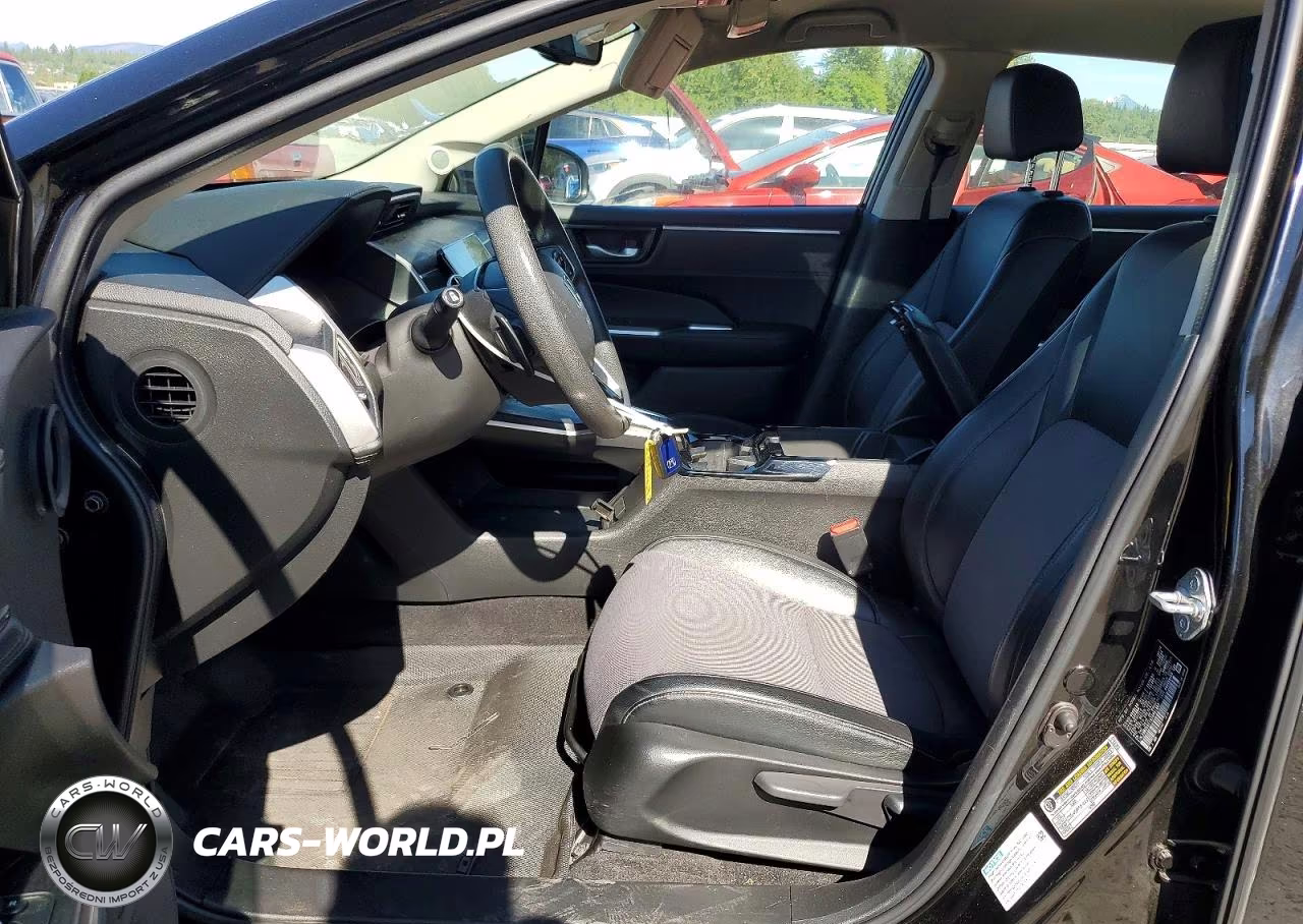 2018 Honda Clarity VIN:JHMZC5F19JC021567 - 7