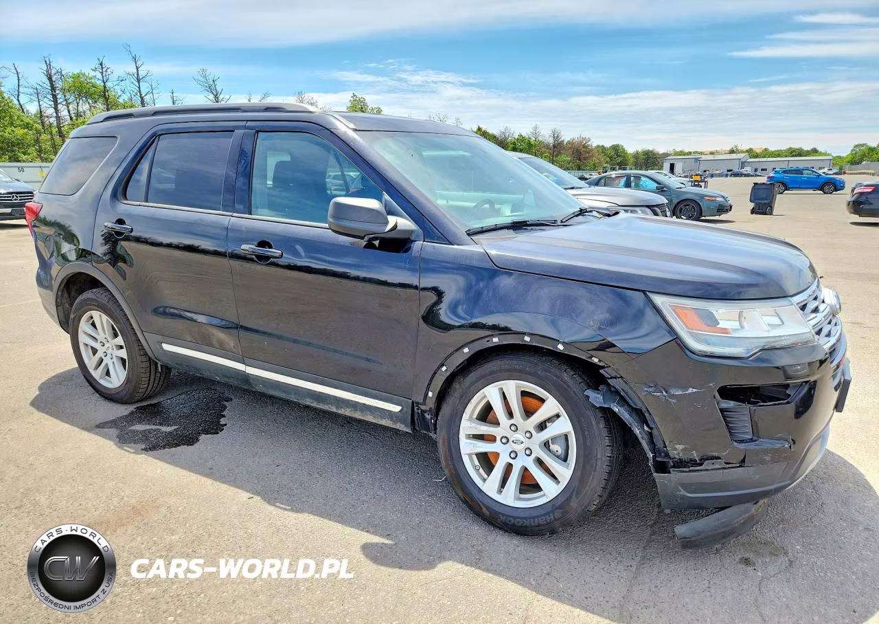 2019 Ford Explorer Xlt VIN:1FM5K8D86KGA94471 - 4