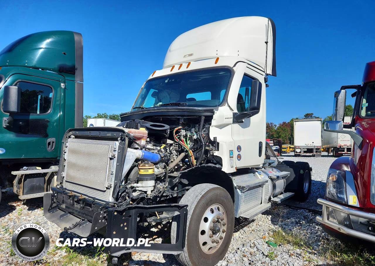 2025 Freightliner Cascadia 126 Semi Truck VIN:3AKBHLDV4SSWH5580 - 1