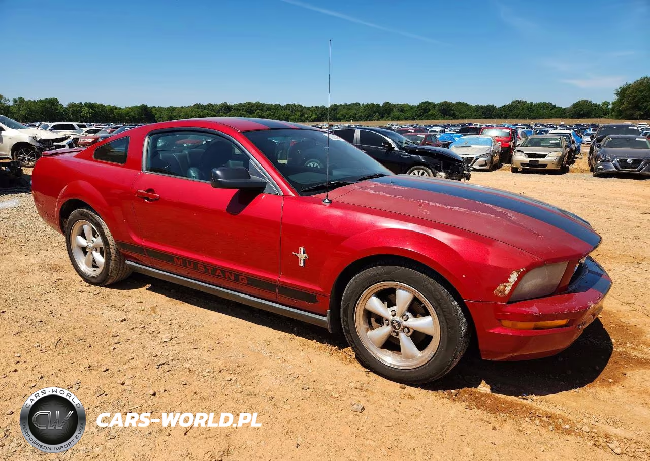 2008 Ford Mustang VIN:1ZVHT80N985104387 - 4