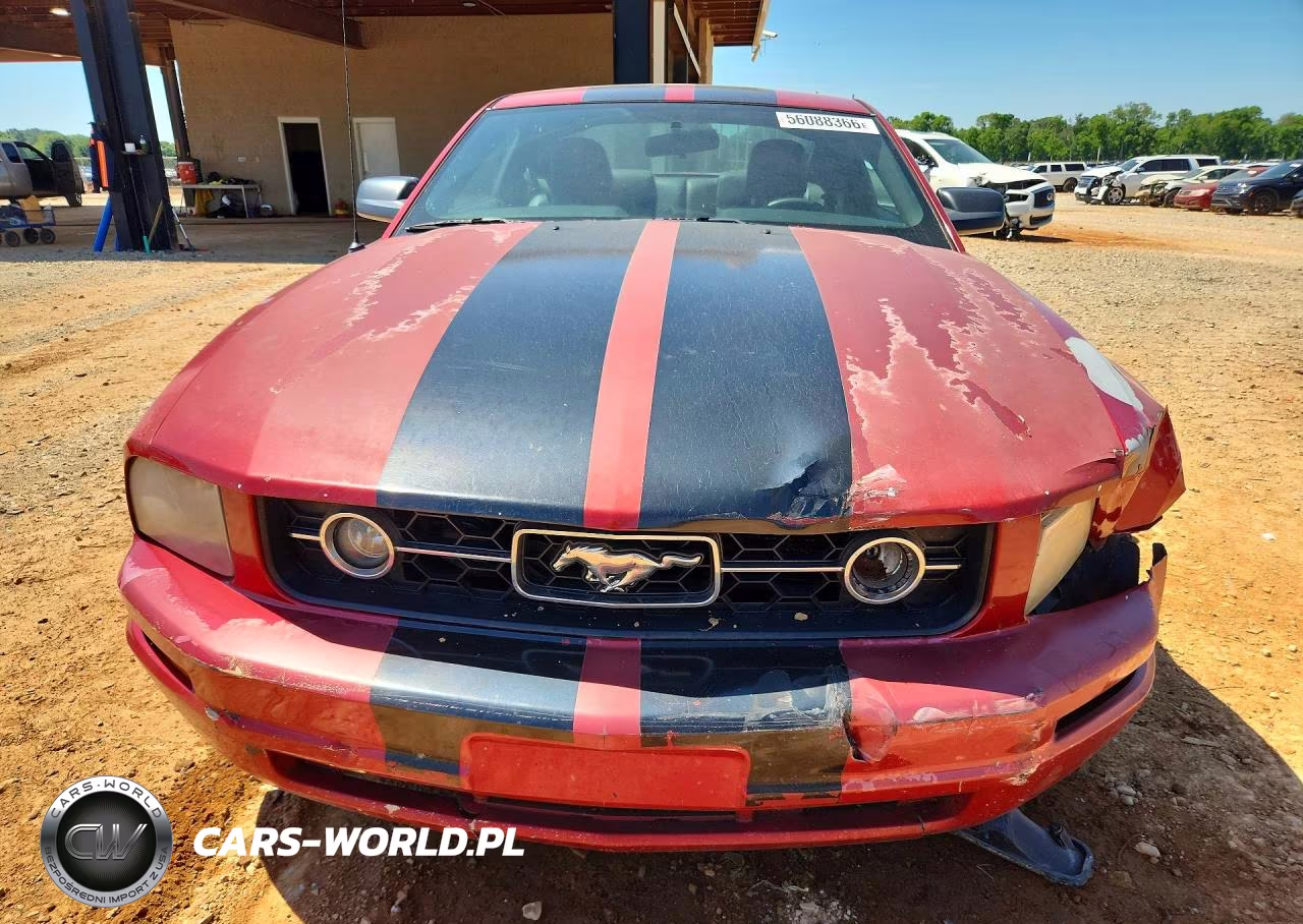 2008 Ford Mustang VIN:1ZVHT80N985104387 - 5