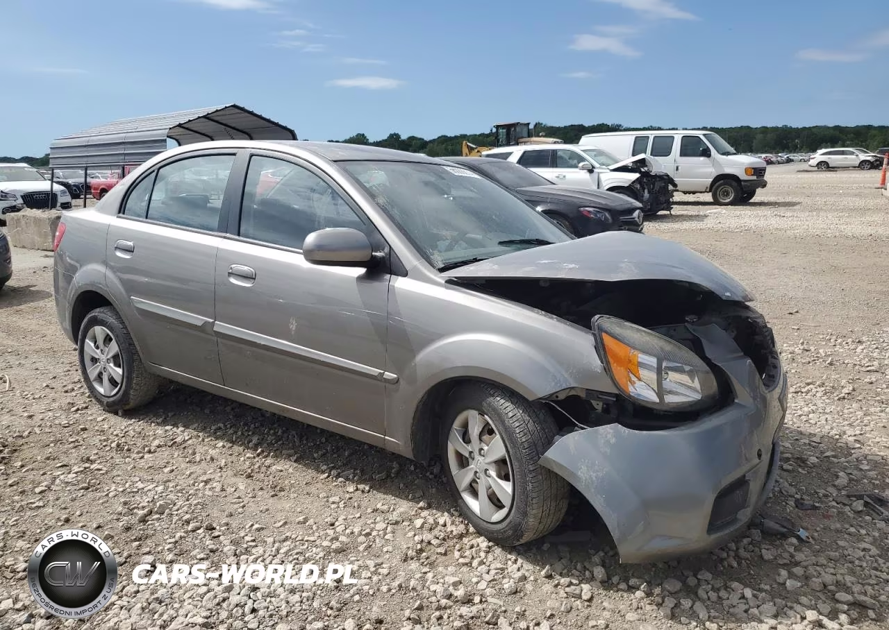 KIA RIO LX VIN:KNADH4A36A6629770 - 4
