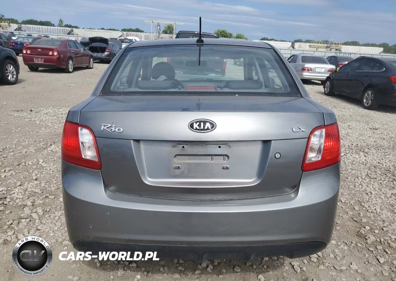KIA RIO LX VIN:KNADH4A36A6629770 - 6