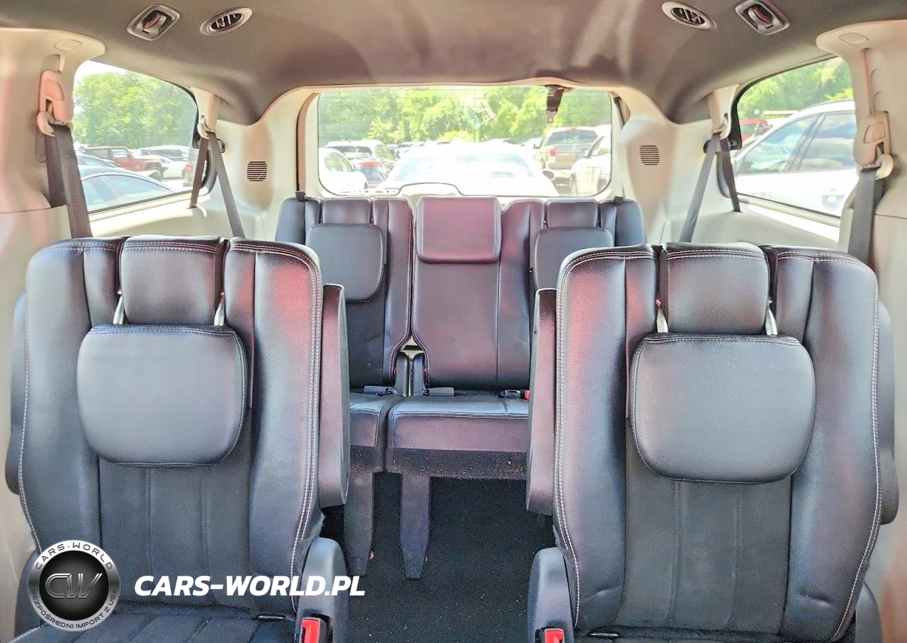 2019 Dodg Caravan VIN:2C4RDGCG4KR662055 - 10