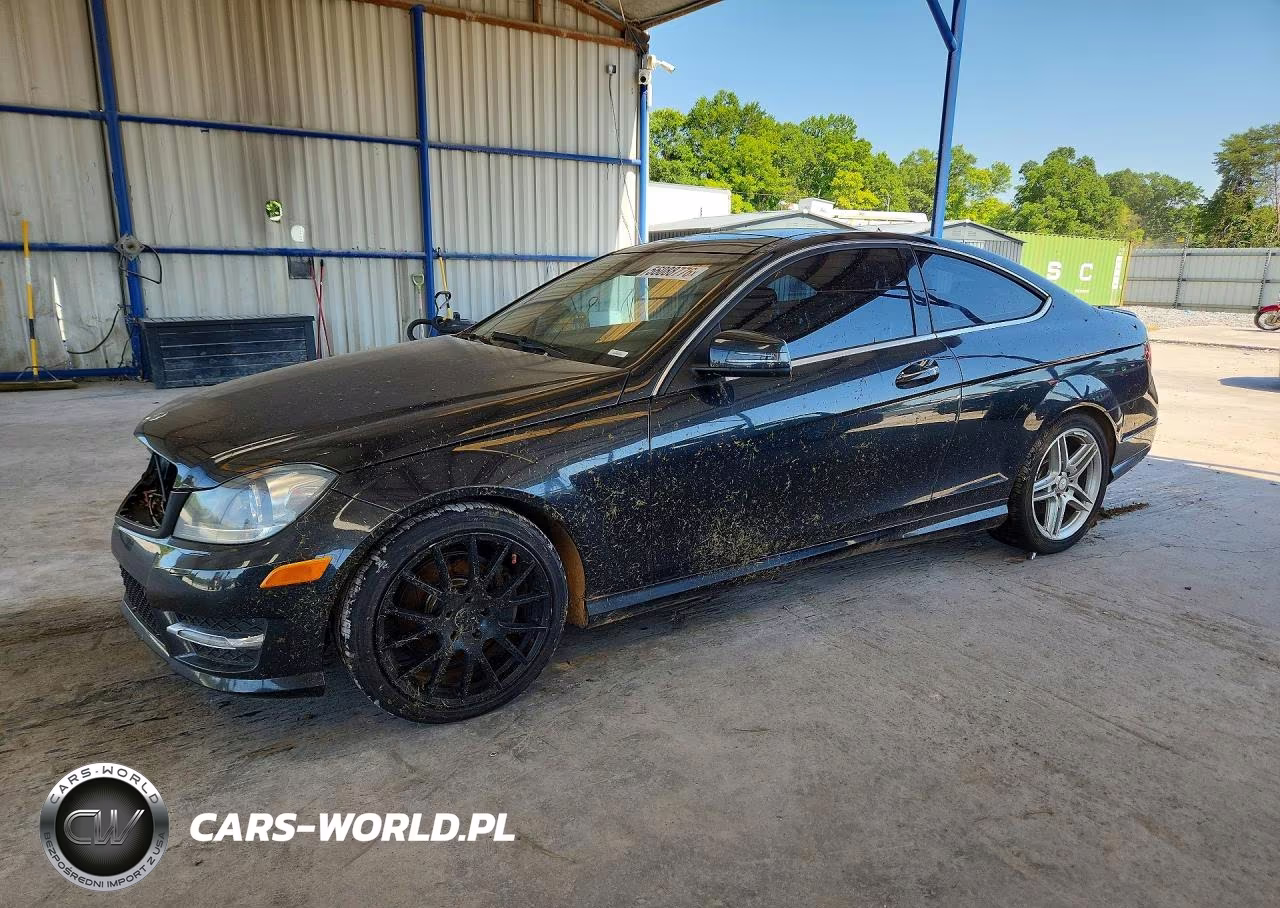 2013 Mercedes-Benz C 350 – zdjęcie 1 z 12