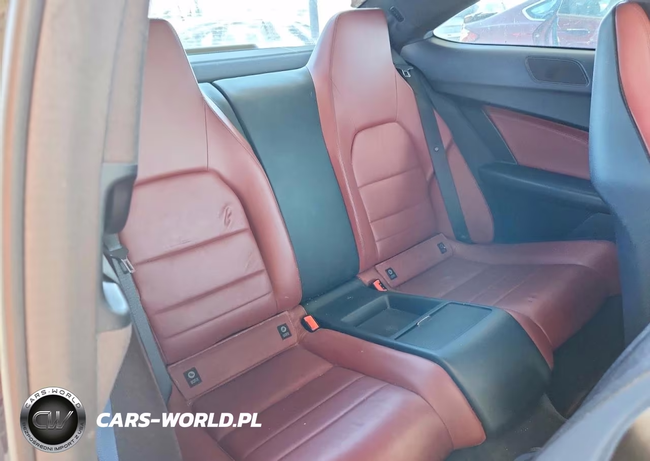 2013 Mercedes-Benz C 350 VIN:WDDGJ5HB9DG082828 - 10